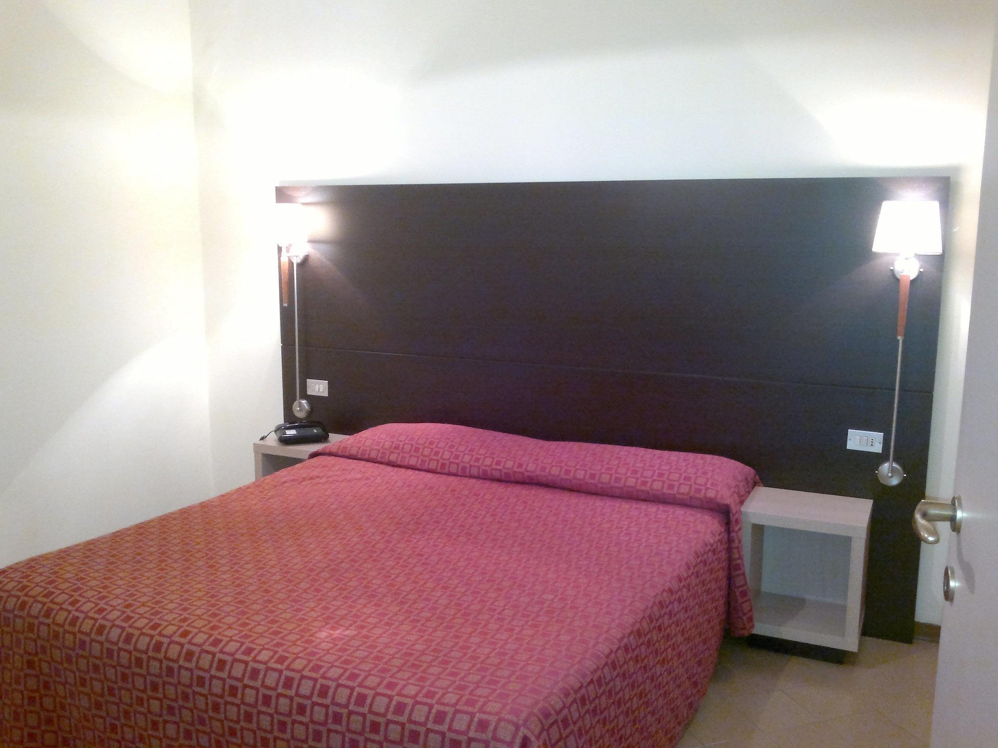 Grand Eurhotel Montesilvano Marina Екстериор снимка