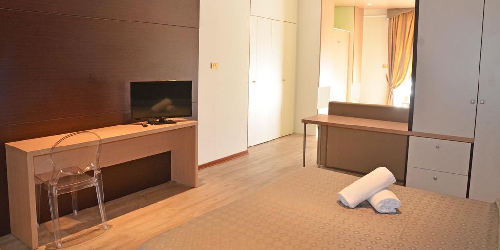 Grand Eurhotel Montesilvano Marina Екстериор снимка