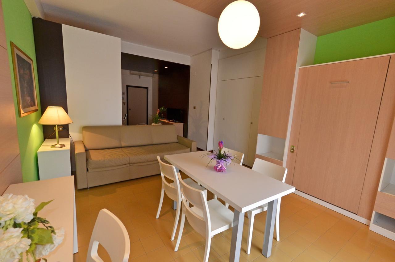 Grand Eurhotel Montesilvano Marina Екстериор снимка