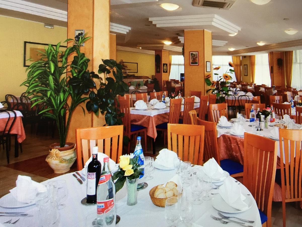 Grand Eurhotel Montesilvano Marina Екстериор снимка
