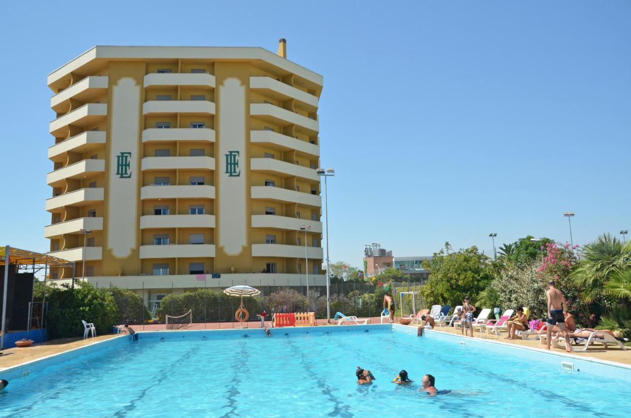 Grand Eurhotel Montesilvano Marina Екстериор снимка